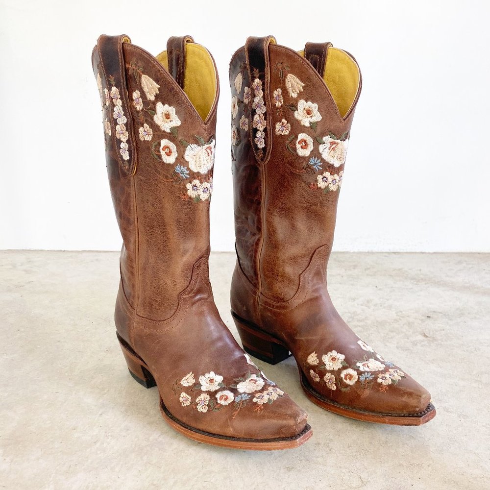 Cavender's By Old Gringo Women's Rust Floral
